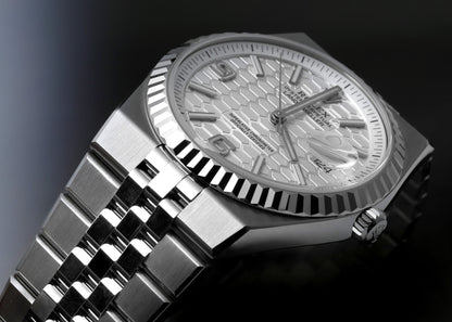 Rolex Land-Dweller 40